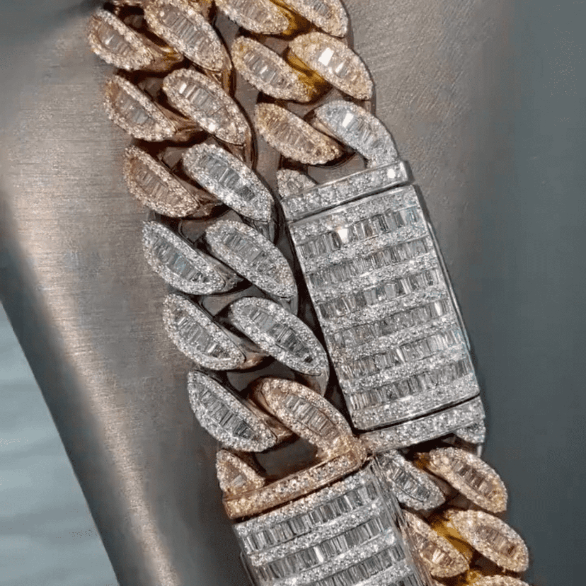 18mm Mens Silver Cuban Link Chain