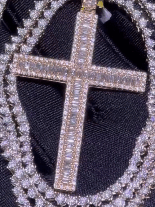 925 Silver Custom Iced Out VVS Moissanite Pendants / Charms