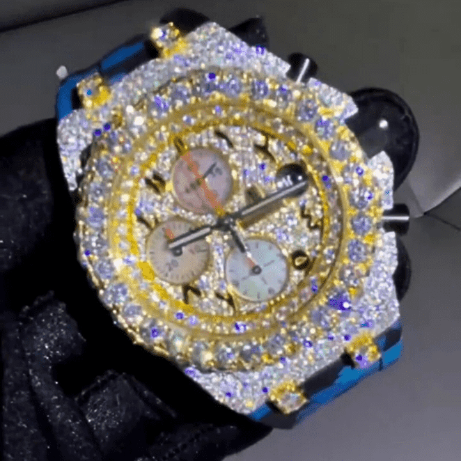 Custom Arabic Dial Two-Tone Chronograph – VVS Moissanite Double Flower Bezel Bust Down 1 Custom Arabic Dial Two-Tone Chronograph – VVS Moissanite Double Flower Bezel Bust Down
