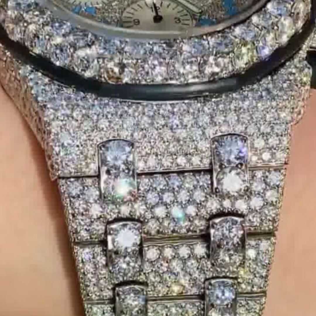 Custom Arabic Dial Chronograph Jumbo Flower Bezel Bust Down Watch – VVS Moissanite Blue Edition 4 Custom Arabic Dial Chronograph Jumbo Flower Bezel Bust Down Watch – VVS Moissanite Blue Edition - Image 4