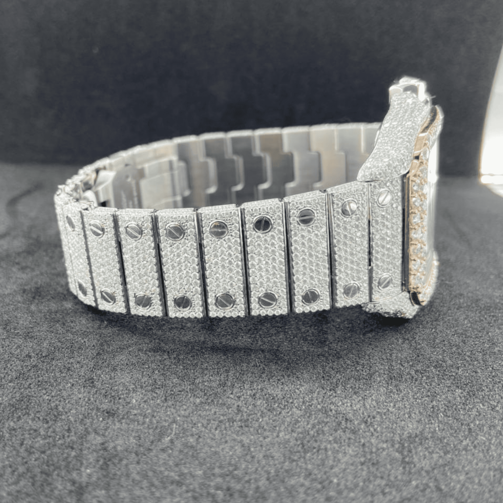 Trendy Men's Watch Iced Out 44mm White Gold Plated - Image 3