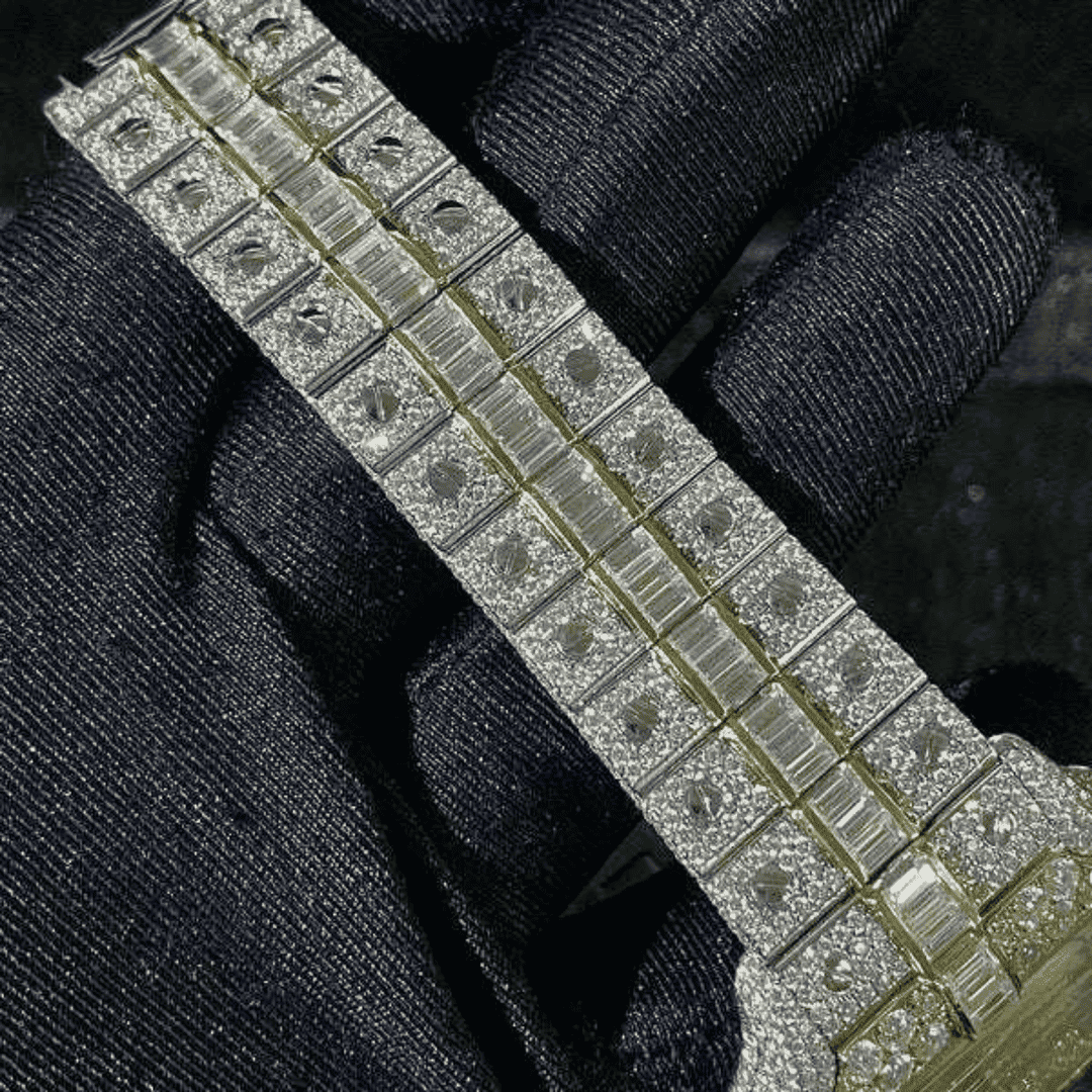 VVS Moissanite Iced Out Stainless Steel Luxury Watch - Image 3