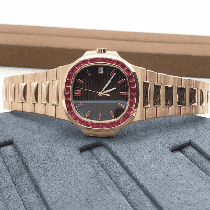 Stainless Steel Iced Out Luxury Watch for Men & Women - Image 3