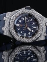 Stylish Moissanite Iced-Out Silicone Band Watch