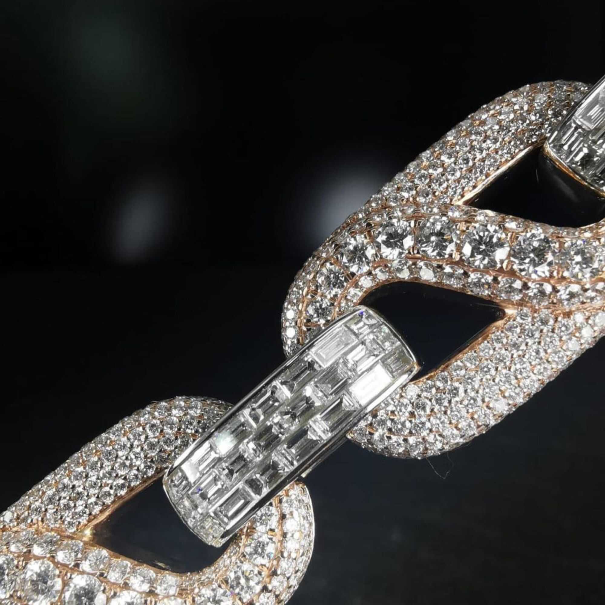 18mm Silver Diamond Style Men’s Moissanite Chains Iced Out Cuban Link Chain - Image 5