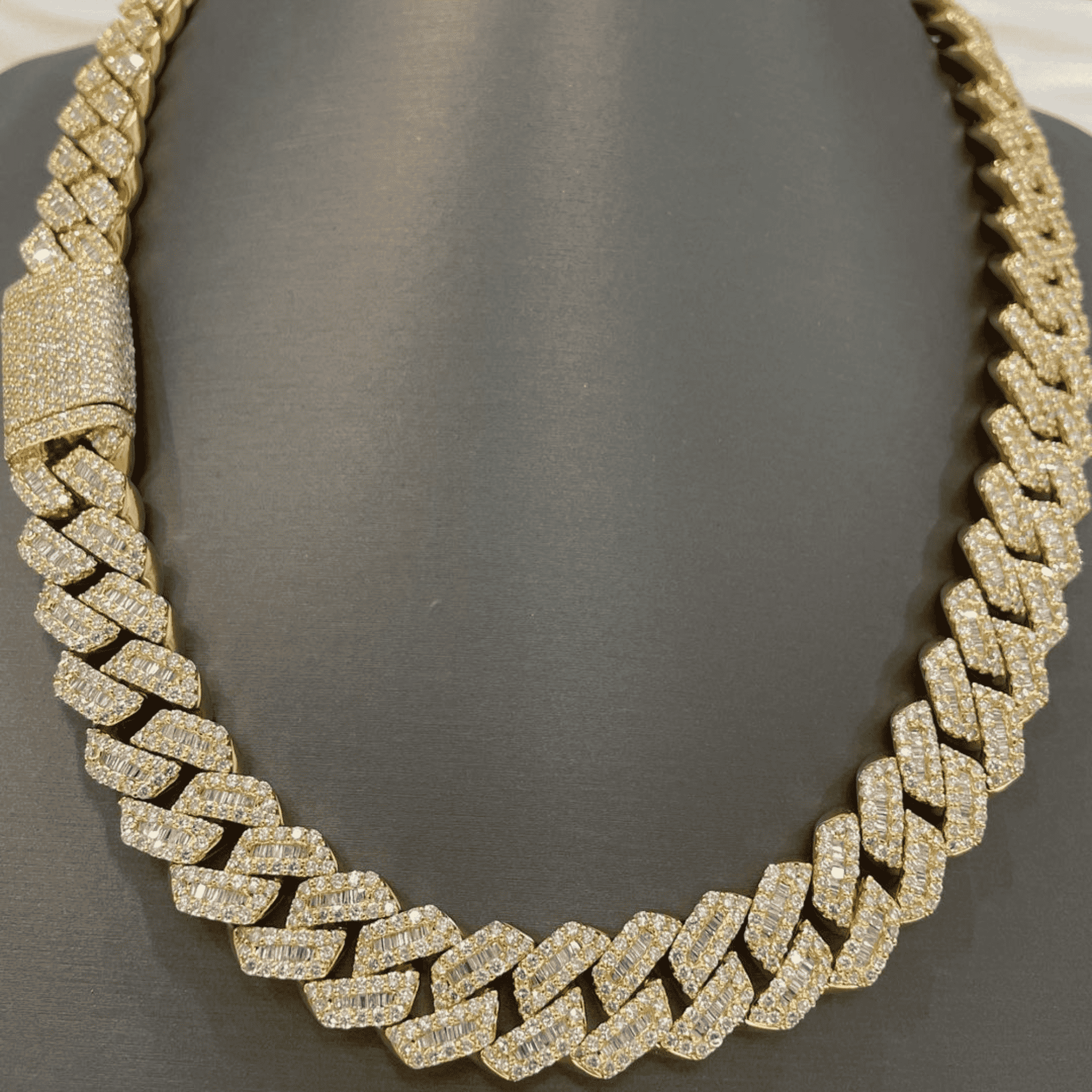 18mm Men’s Moissanite Chains Iced Out Cuban Link Silver Diamond Style