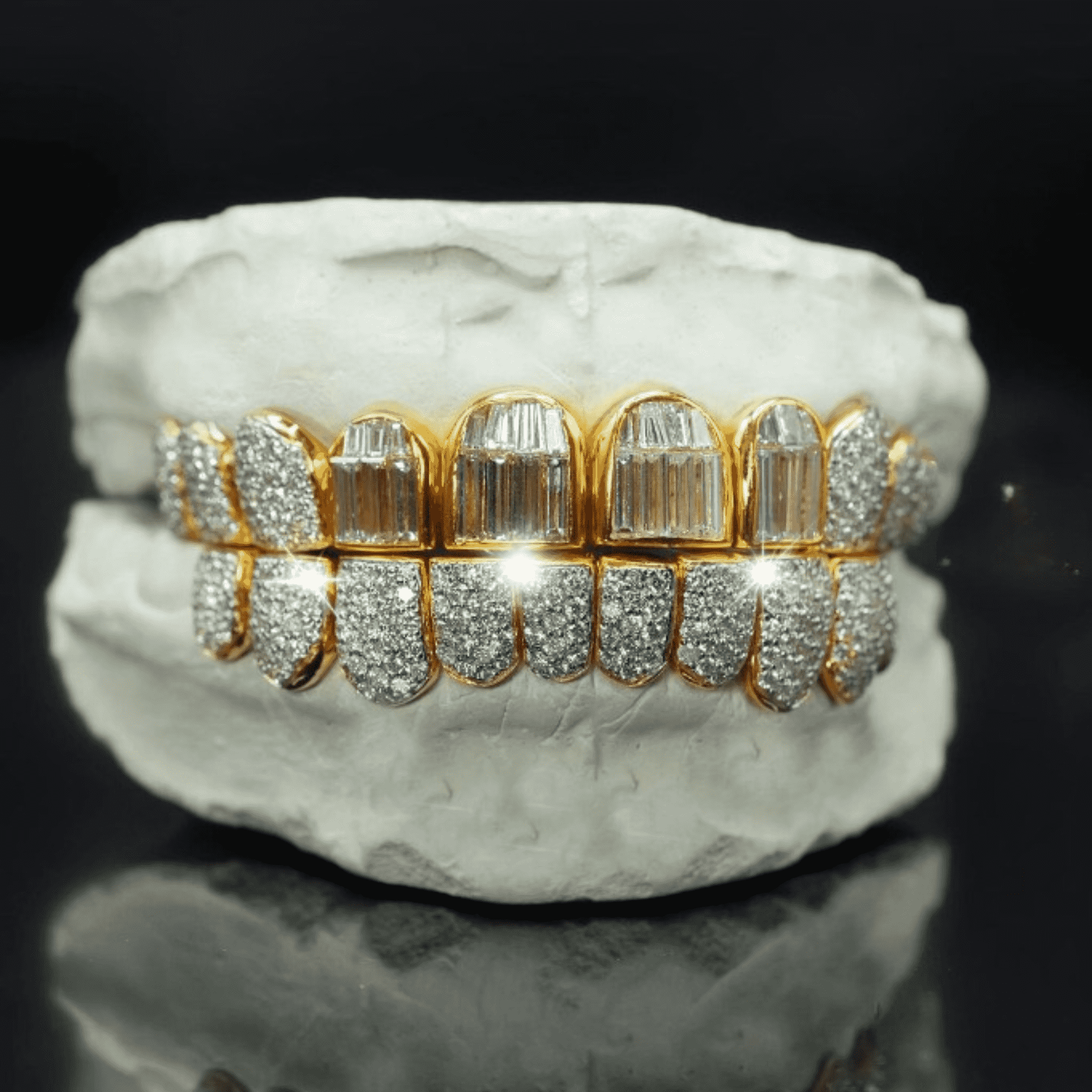 Iced Out VVS Moissanite Teeth Grillz – Real Diamond Effect Shine