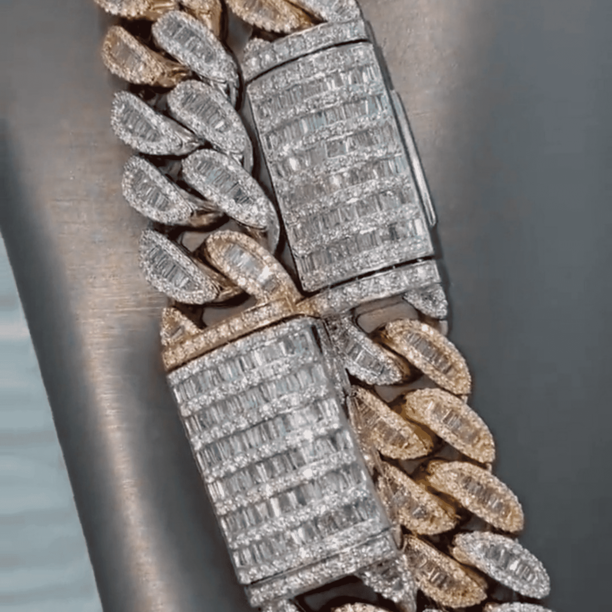 925 Silver Diamond Cuban Link Chain 18mm - Image 4