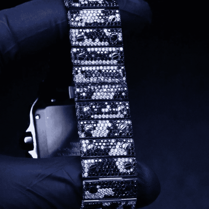 Elegant Moissanite Watches Fully Iced Out for Men & Women - Image 4