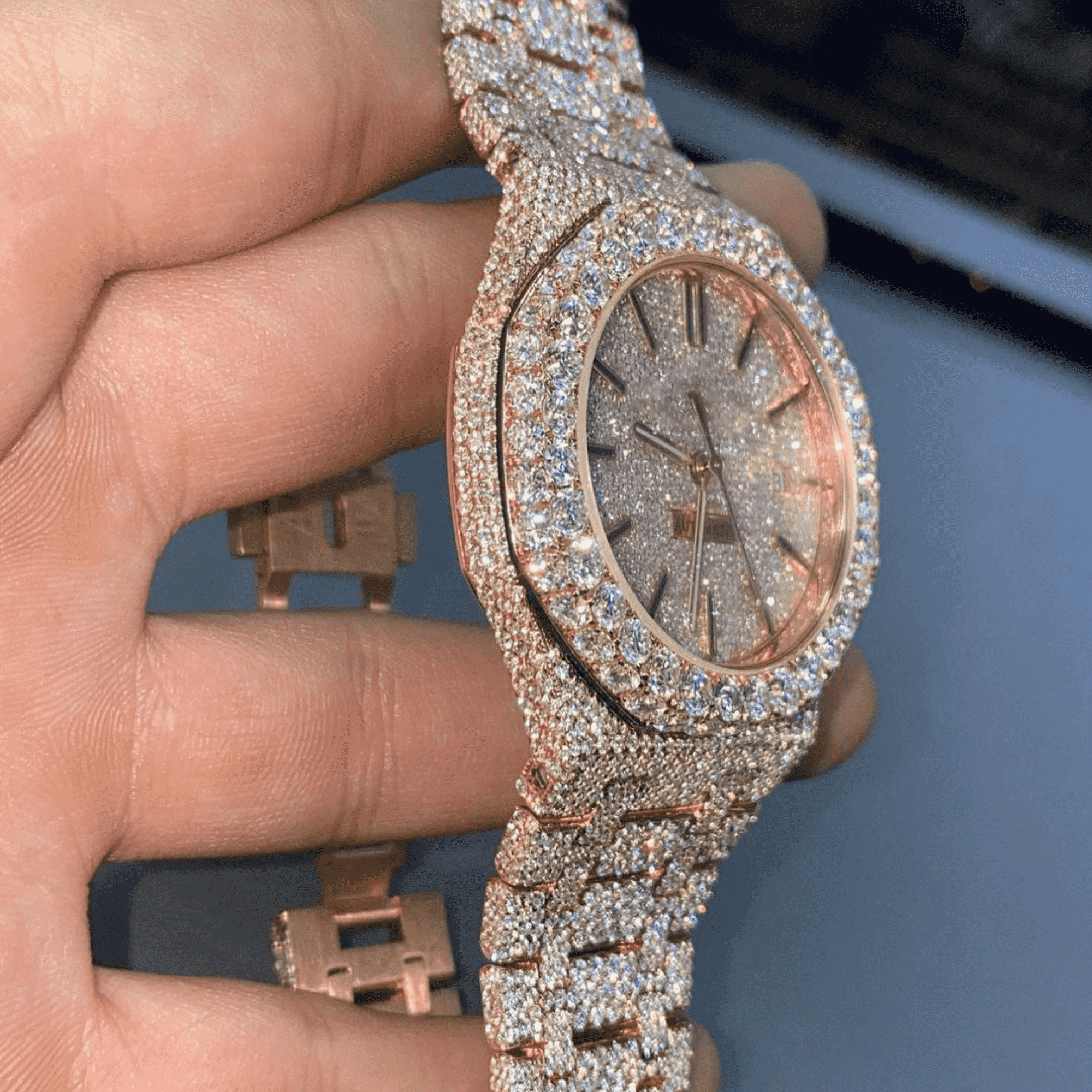 Iced Out Moissanite Diamond Watch for Bold Luxury Fashion Looks - Image 3
