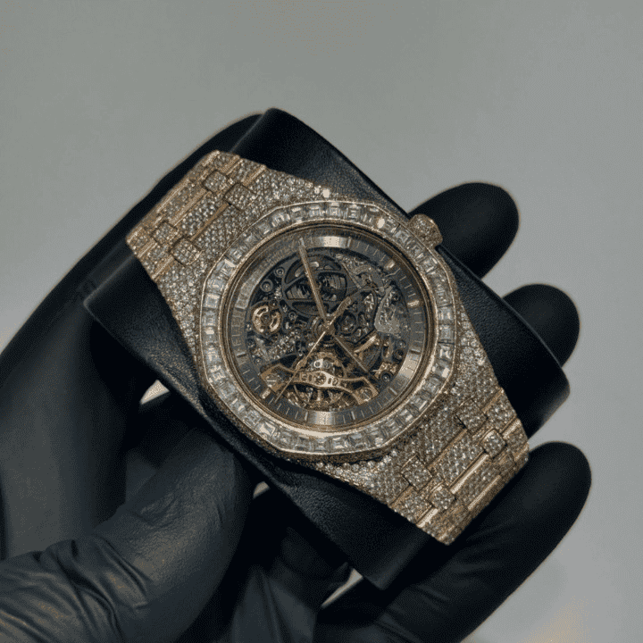 Elegant Moissanite Watches Iced Out for Men & Women - Image 5
