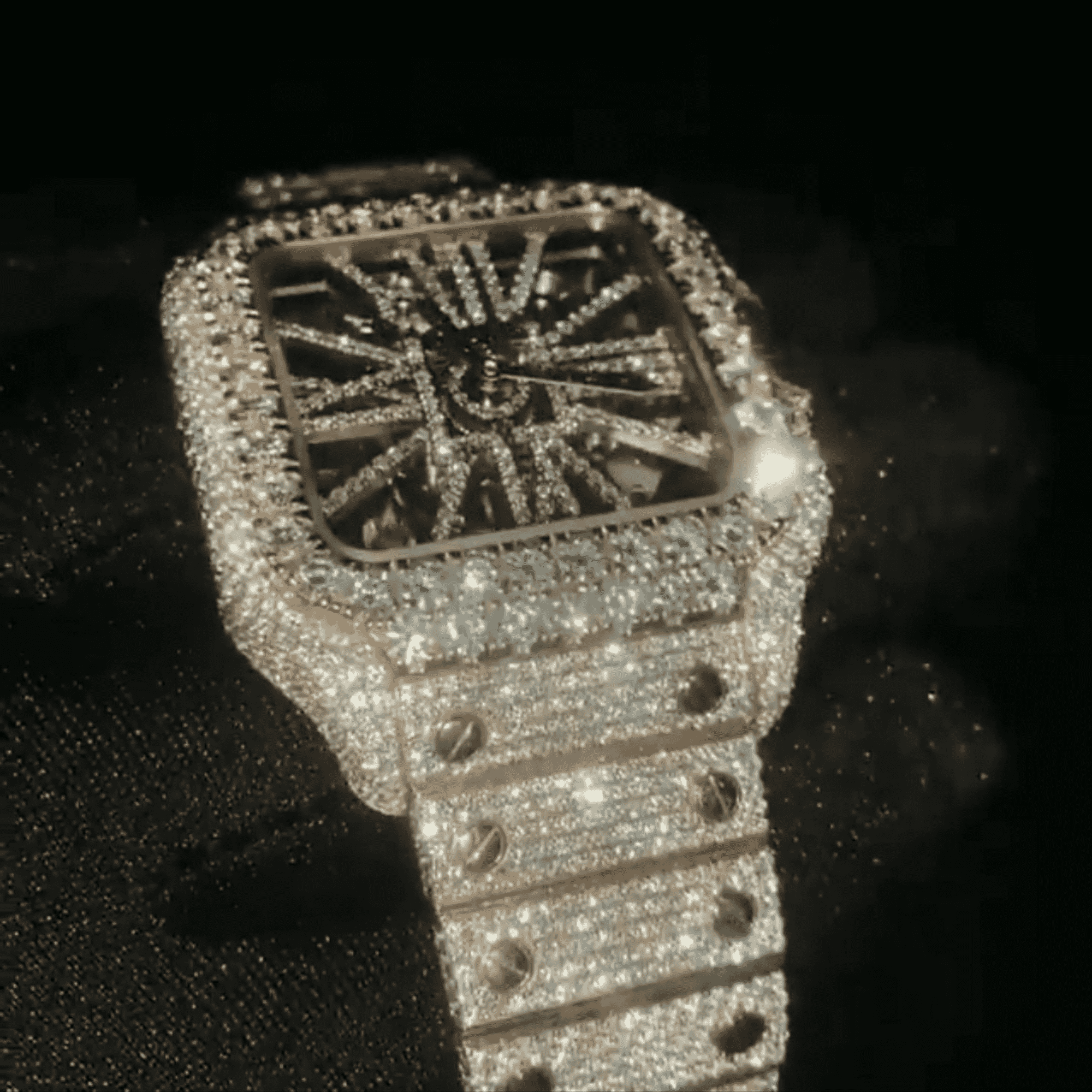 Stainless Steel Iced Out VVS Moissanite Watch for Gift - Image 3