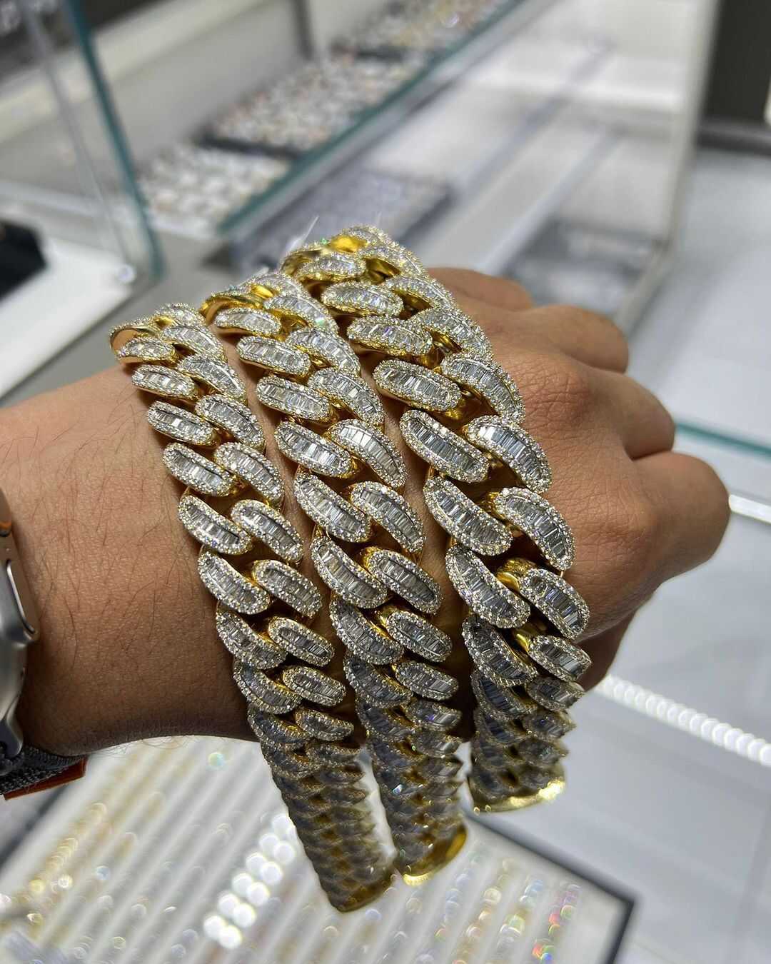 18 mm Cuban Link Chain