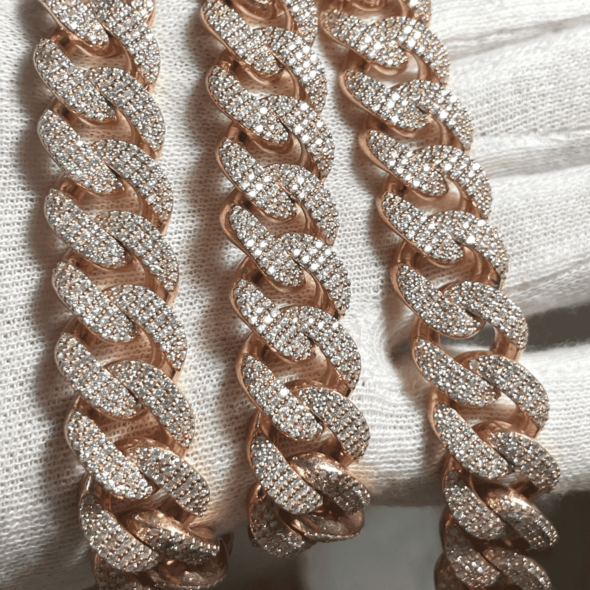 18mm Men’s Diamond Silver Iced Out Cuban Link Moissanite Chains - Image 2