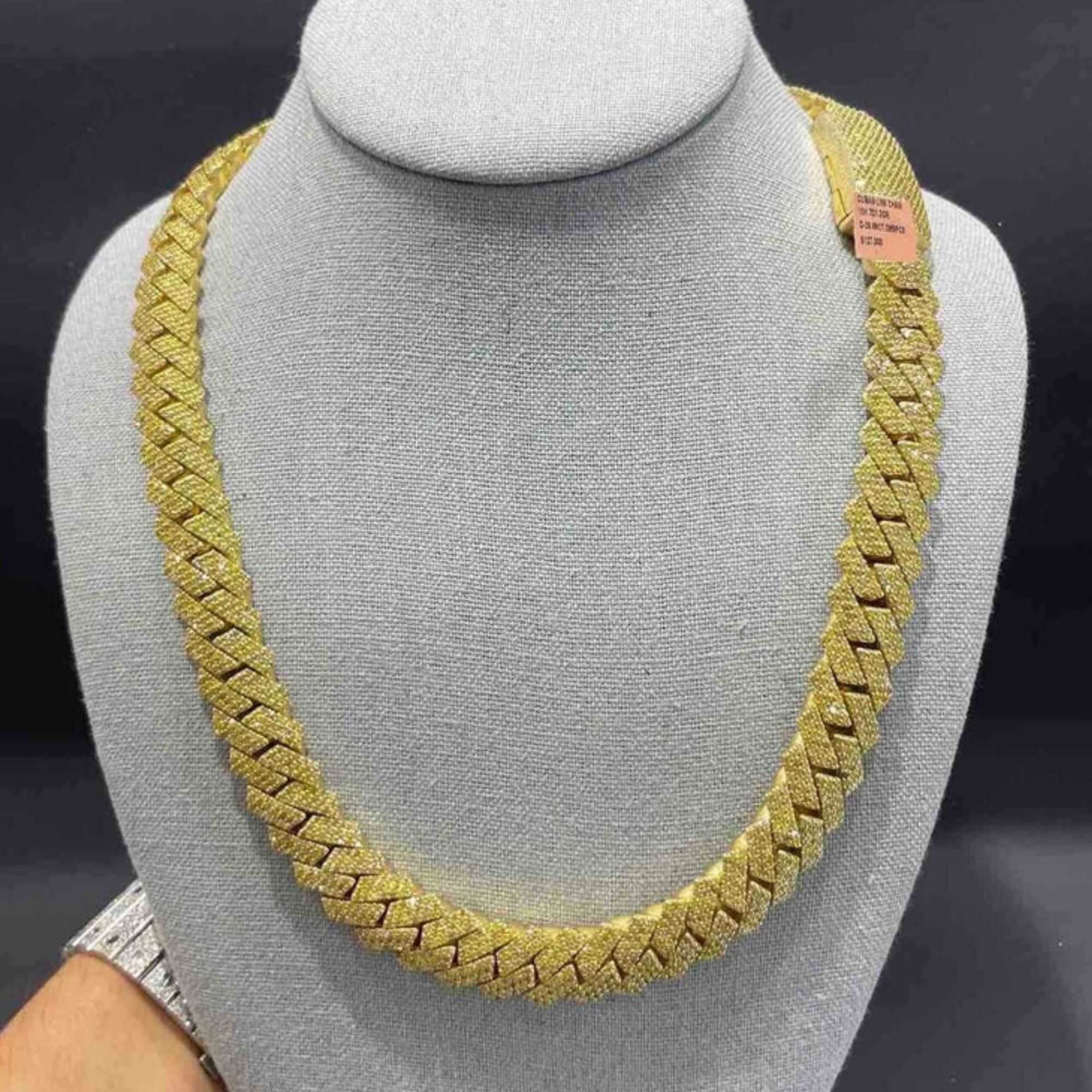 16 mm 925 Silver Yellow Moissanite Cuban link Chain - Image 2
