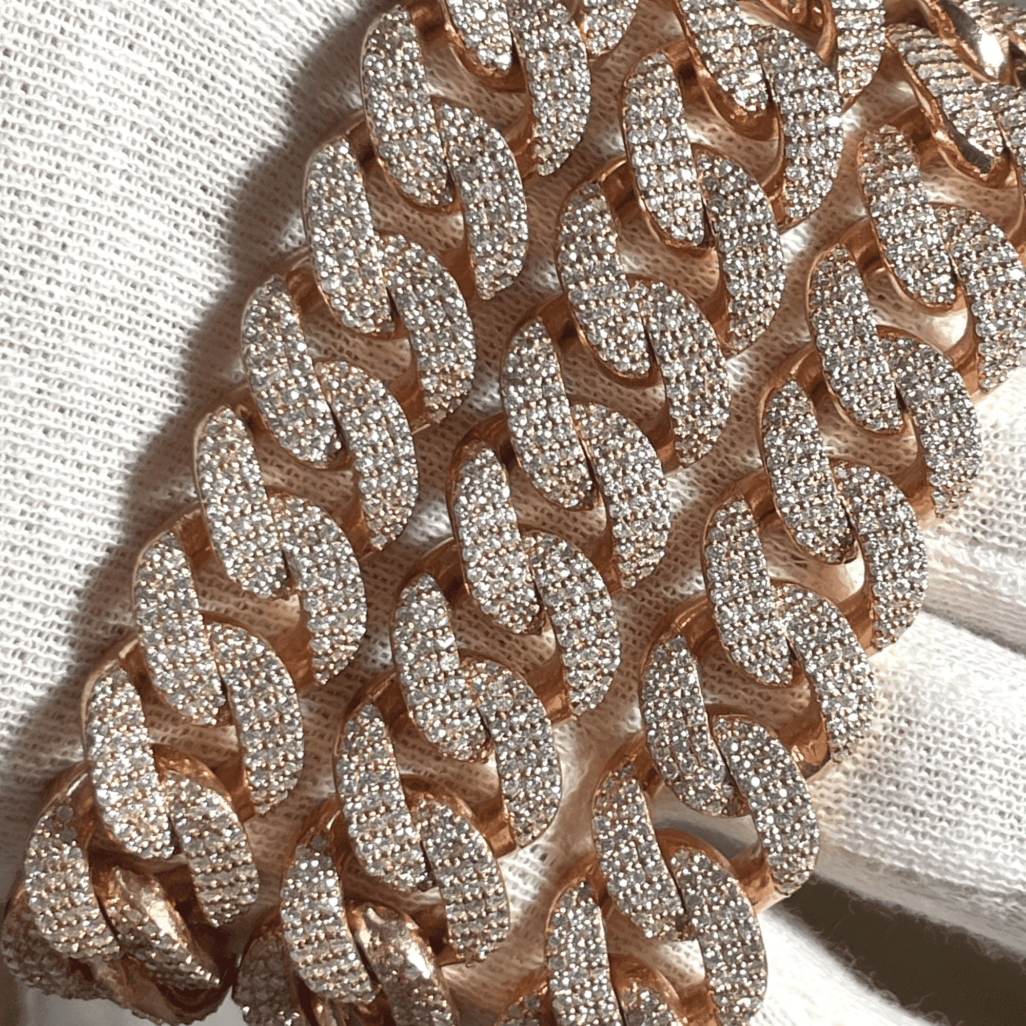 18mm Men’s Diamond Silver Iced Out Cuban Link Moissanite Chains - Image 3