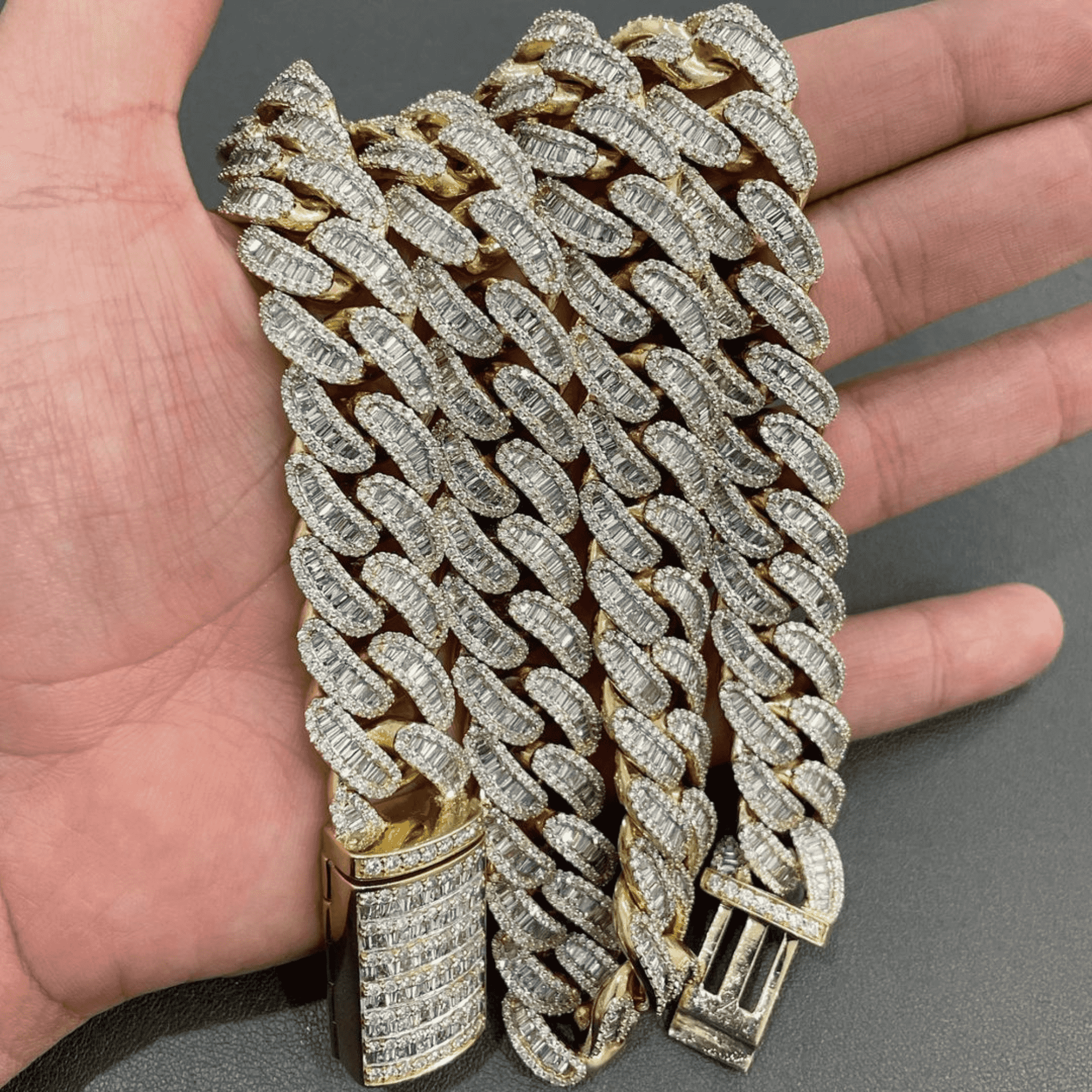 18mm Bold Silver Diamond Iced Out Cuban Link Chain Men’s Moissanite Chains