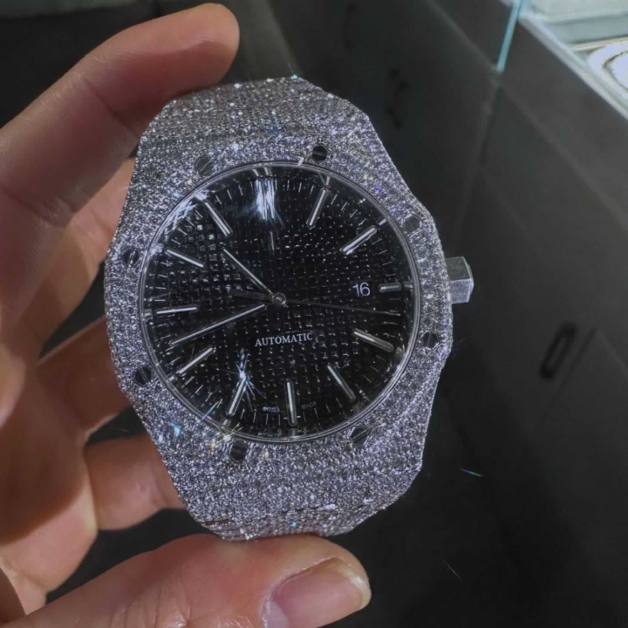 Elegant Moissanite Watches with Classic Link Bracelet