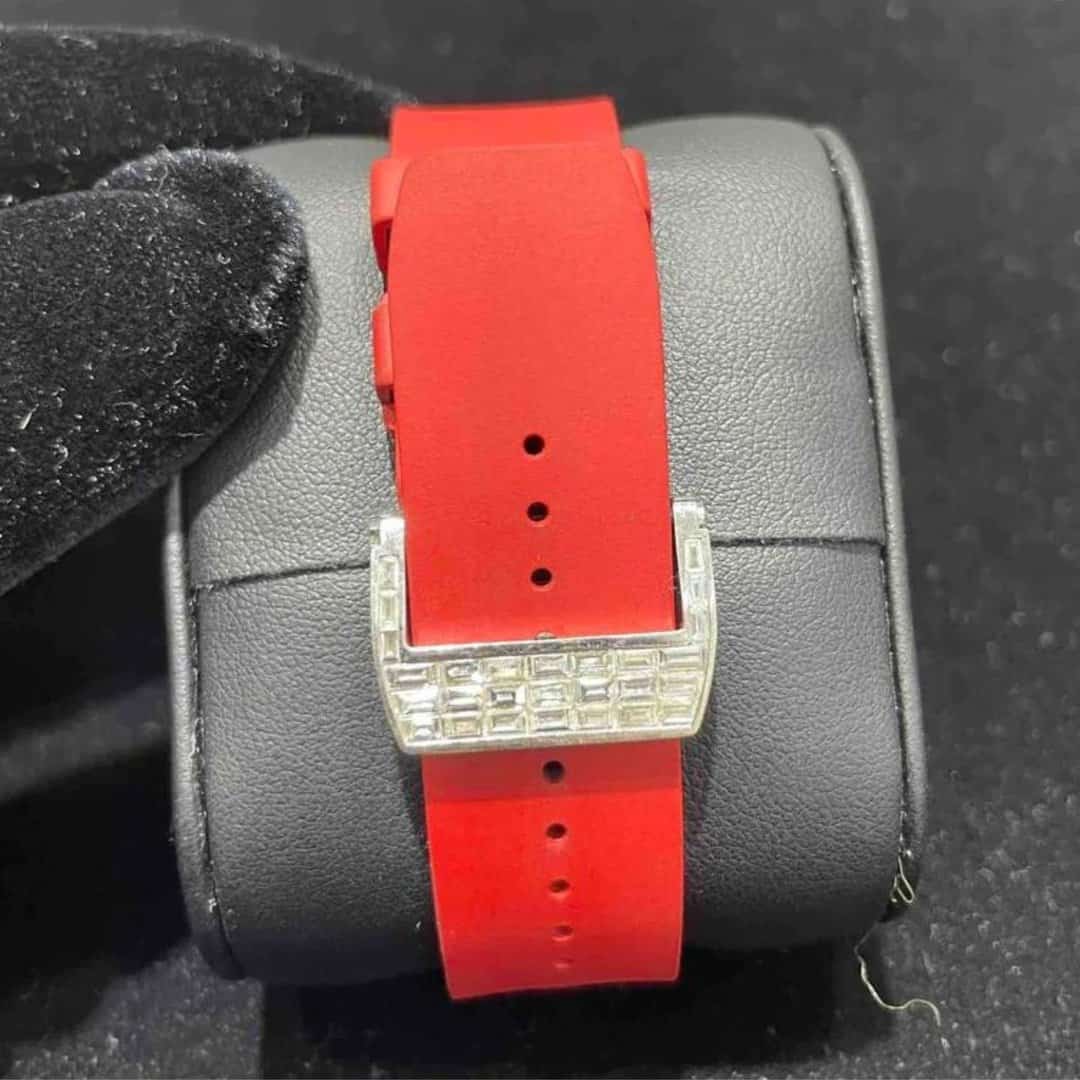 VVS Moissanite Iced Out Silicone Strap Watch - Image 3