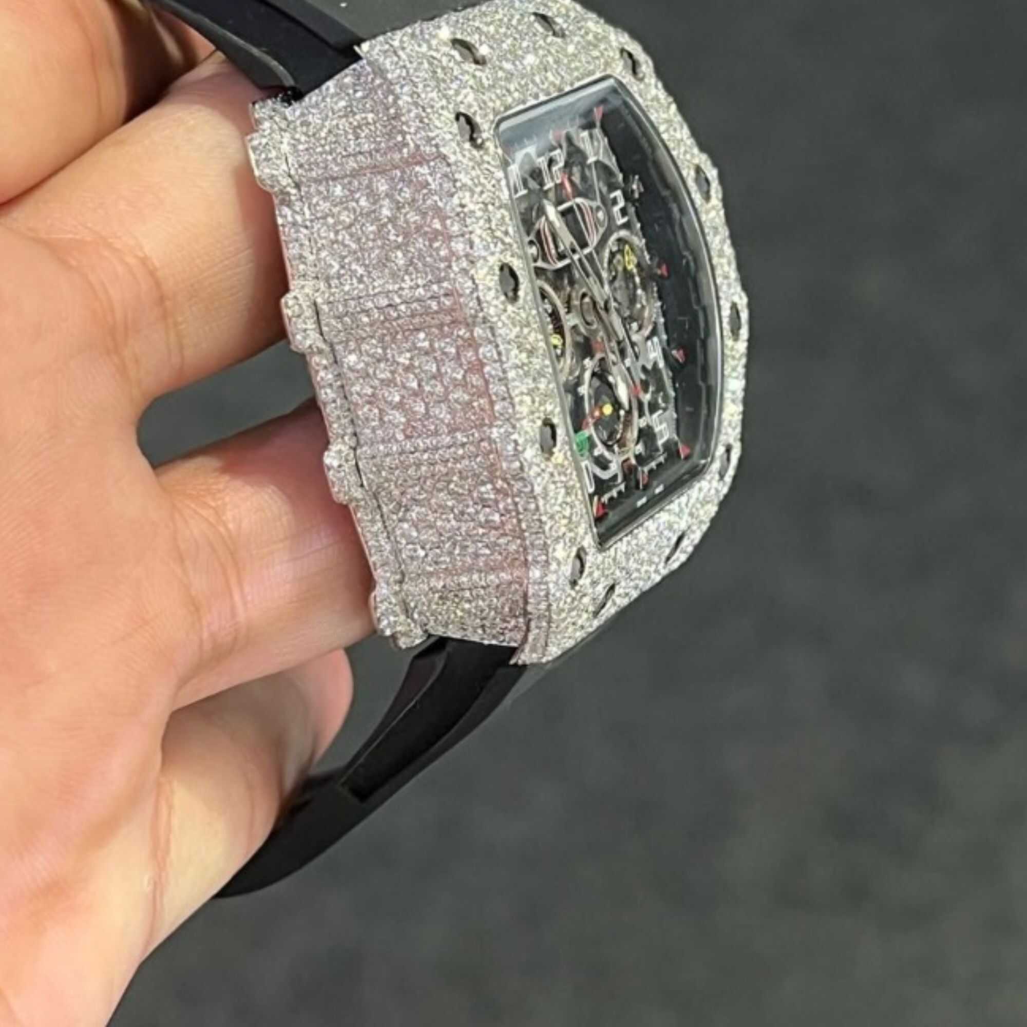 Premium Moissanite Watches with Durable Metal Band - Image 4