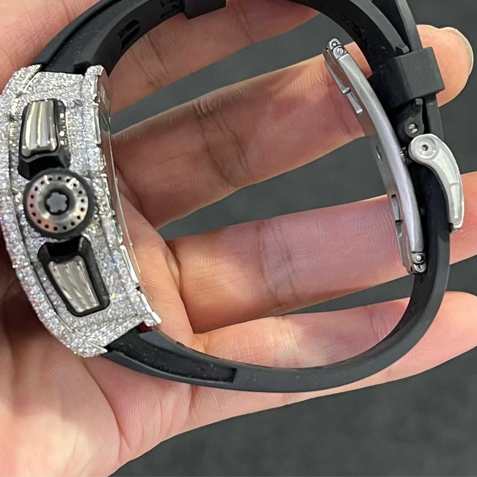 Premium Moissanite Watches with Durable Metal Band - Image 3