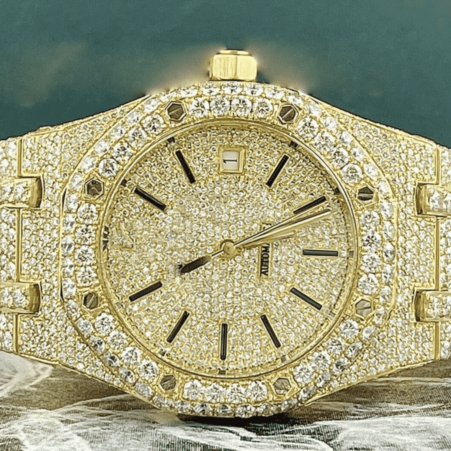 Iced Out Moissanite Diamond Watch for Fashion Forward Men - Image 3