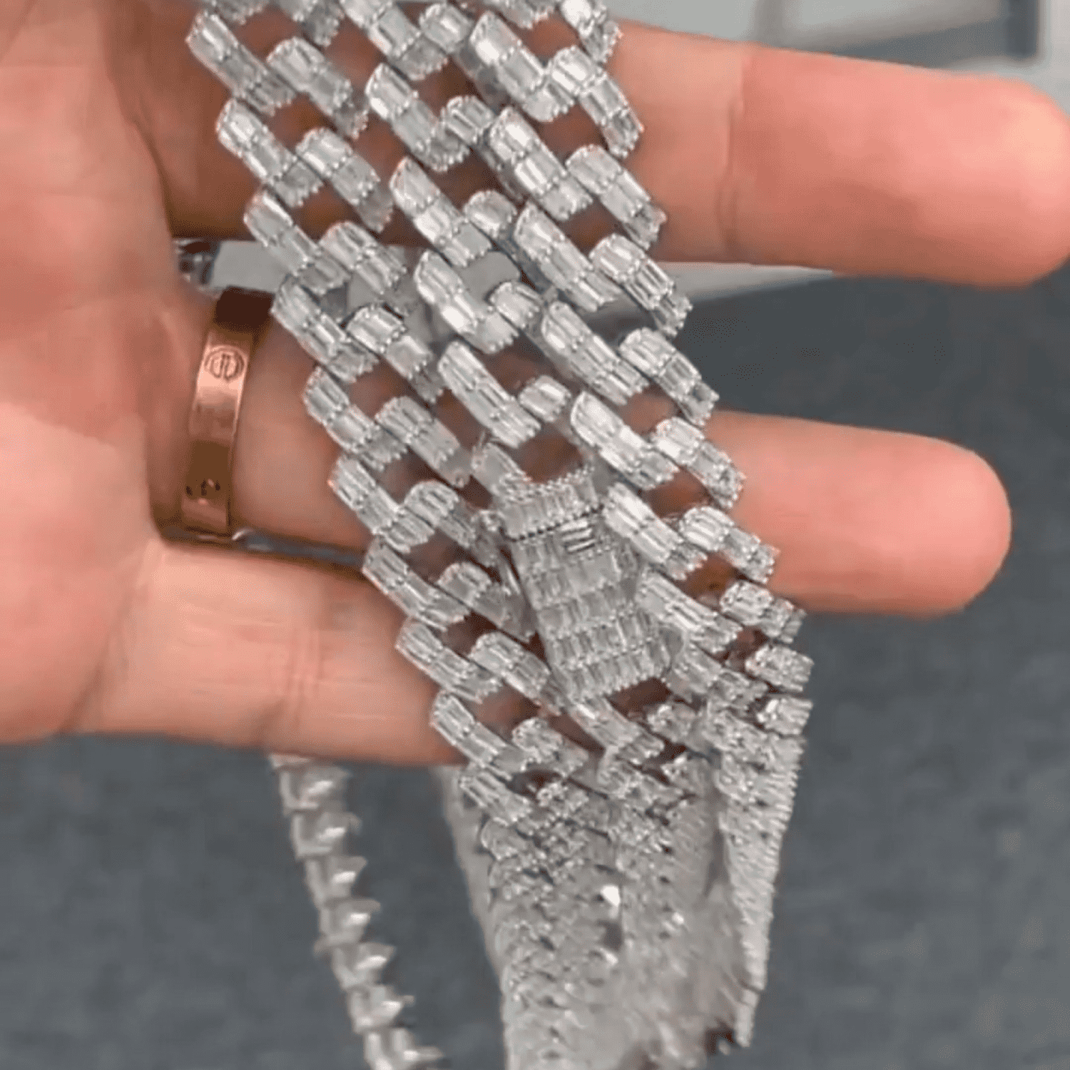 14mm Silver Diamond Men’s Moissanite Chains Iced Out Cuban Link Chain 3 14mm Silver Diamond Men’s Moissanite Chains Iced Out Cuban Link Chain - Image 3