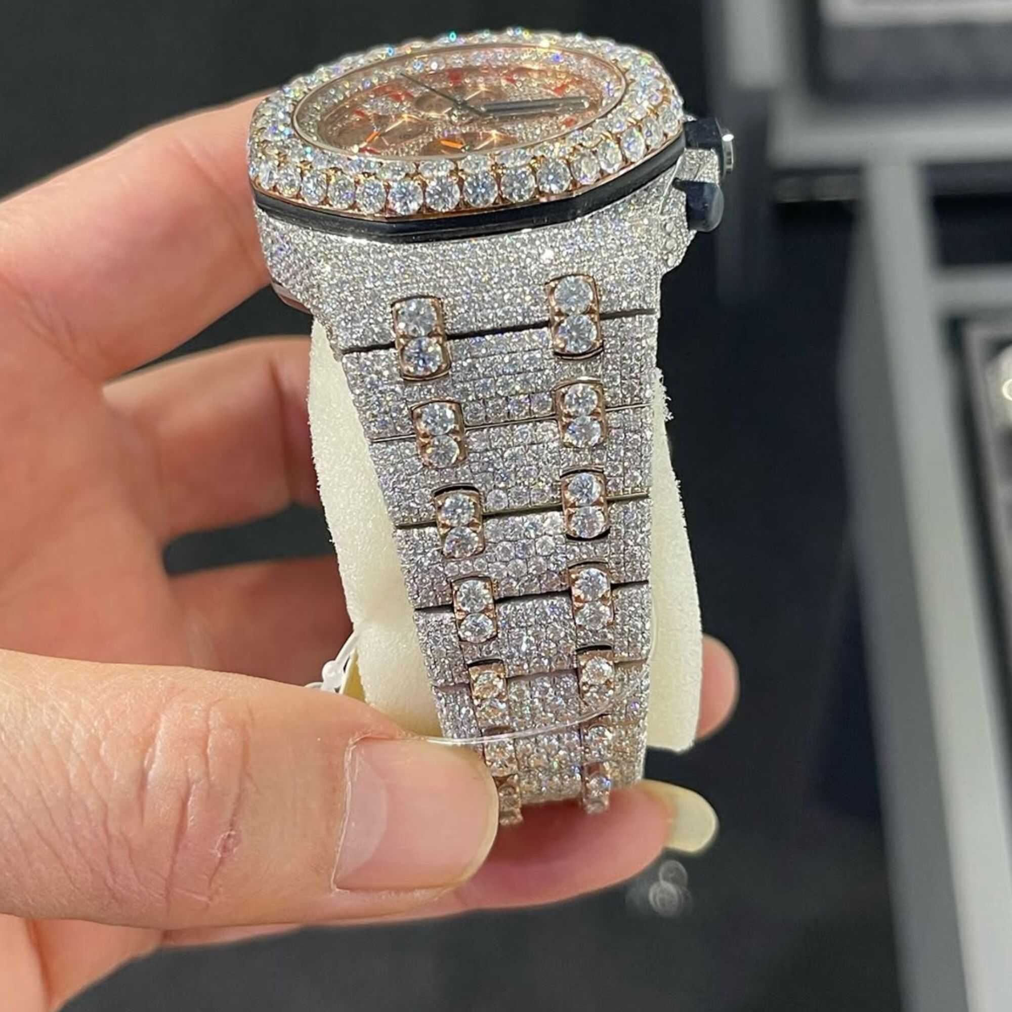 Luxury ICED out moissanite - vvs chronograph 3 Luxury ICED out moissanite - vvs chronograph - Image 3