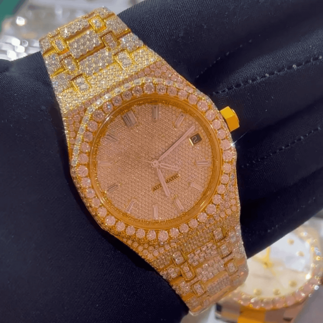 Stainless Steel Iced Out VVS Moissanite Watch for Unisex 4 Stainless Steel Iced Out VVS Moissanite Watch for Unisex - Image 4