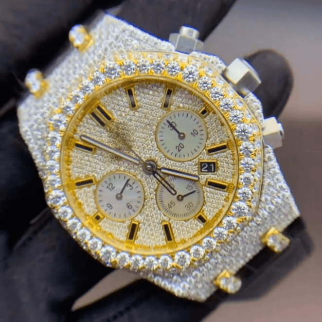 Luxury Moissanite Iced Out Watch with Silicone Strap