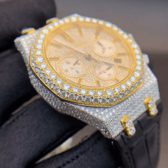Luxury Moissanite Iced Out Watch with Silicone Strap - Image 3