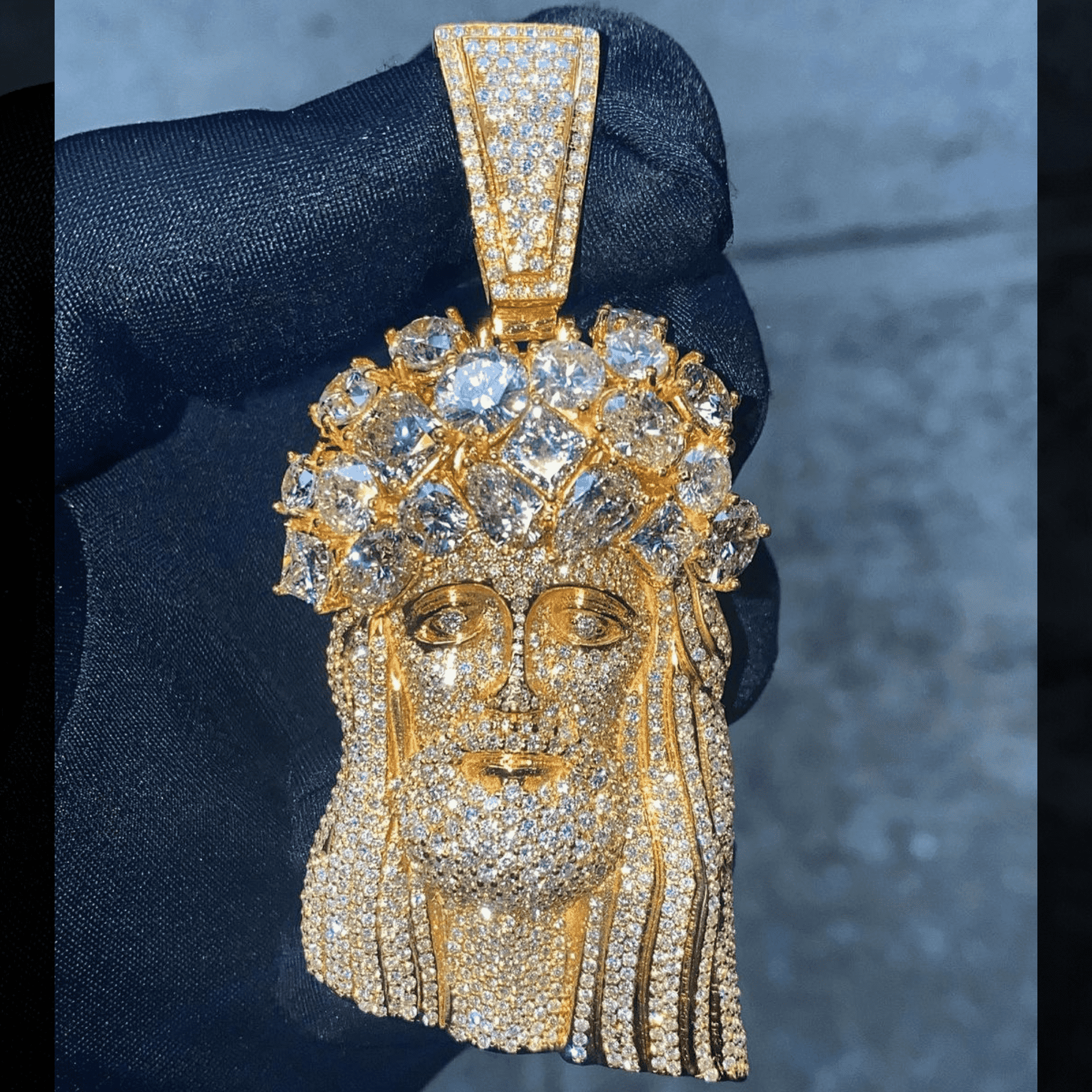 Latest 925 Silver Iced Out Pendants, Adorned With Moissanite Custom Name Pendant / Charms