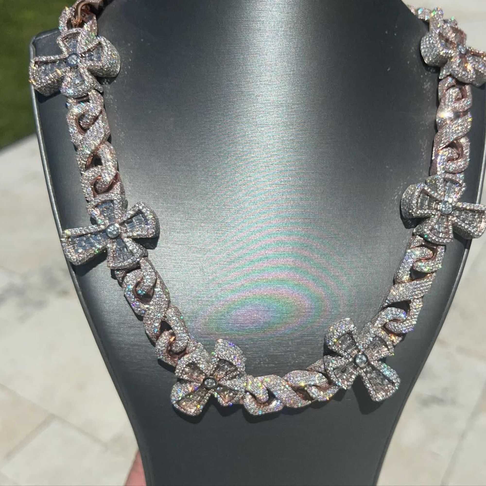 18 mm Silver Diamond Men’s Moissanite Chains Iced Out Cuban Link Chain - Image 3