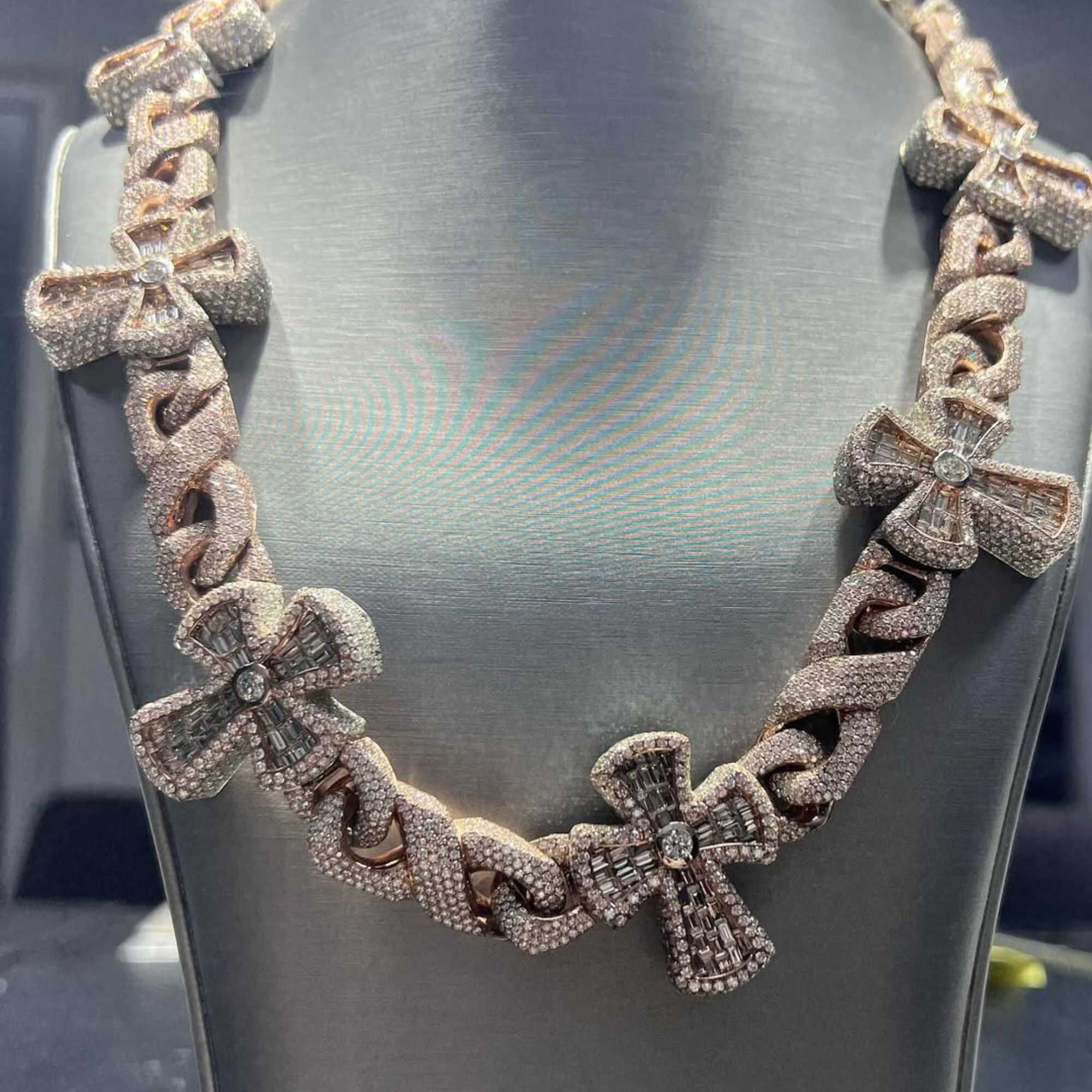 18 mm Silver Diamond Men’s Moissanite Chains Iced Out Cuban Link Chain - Image 5