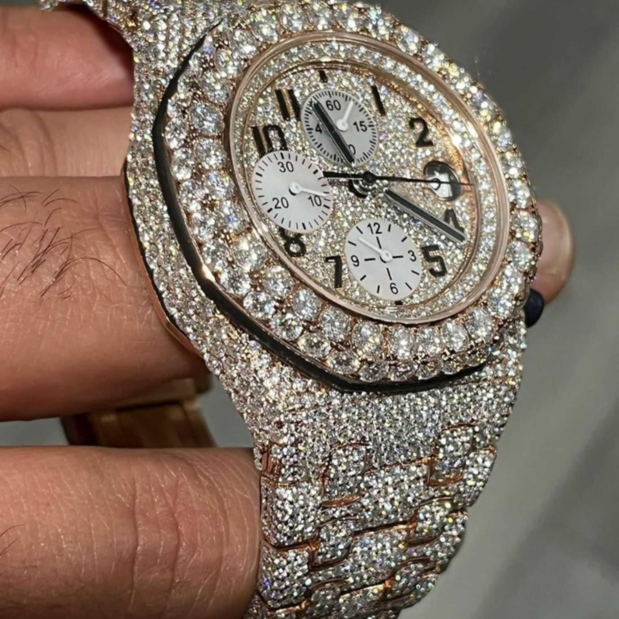 Luxury Iced Out Moissanite Watches for Men & Women - Image 4