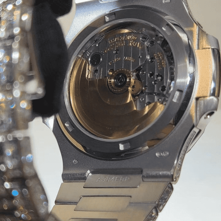 High-Quality Hip Hop Iced Out Moissanite Watch - Image 2