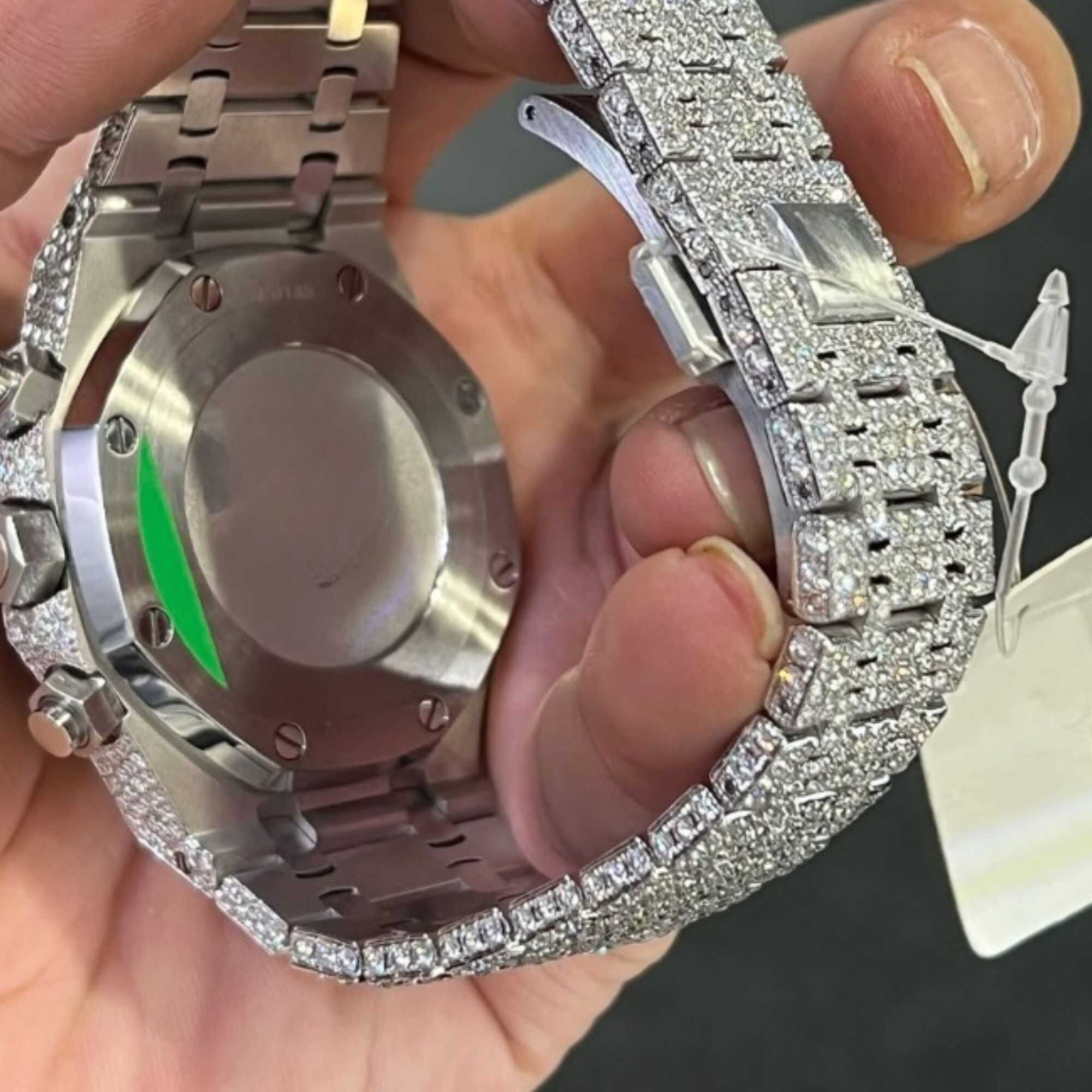 Luxury ICED out moissanite - vvs chronograph - Image 4
