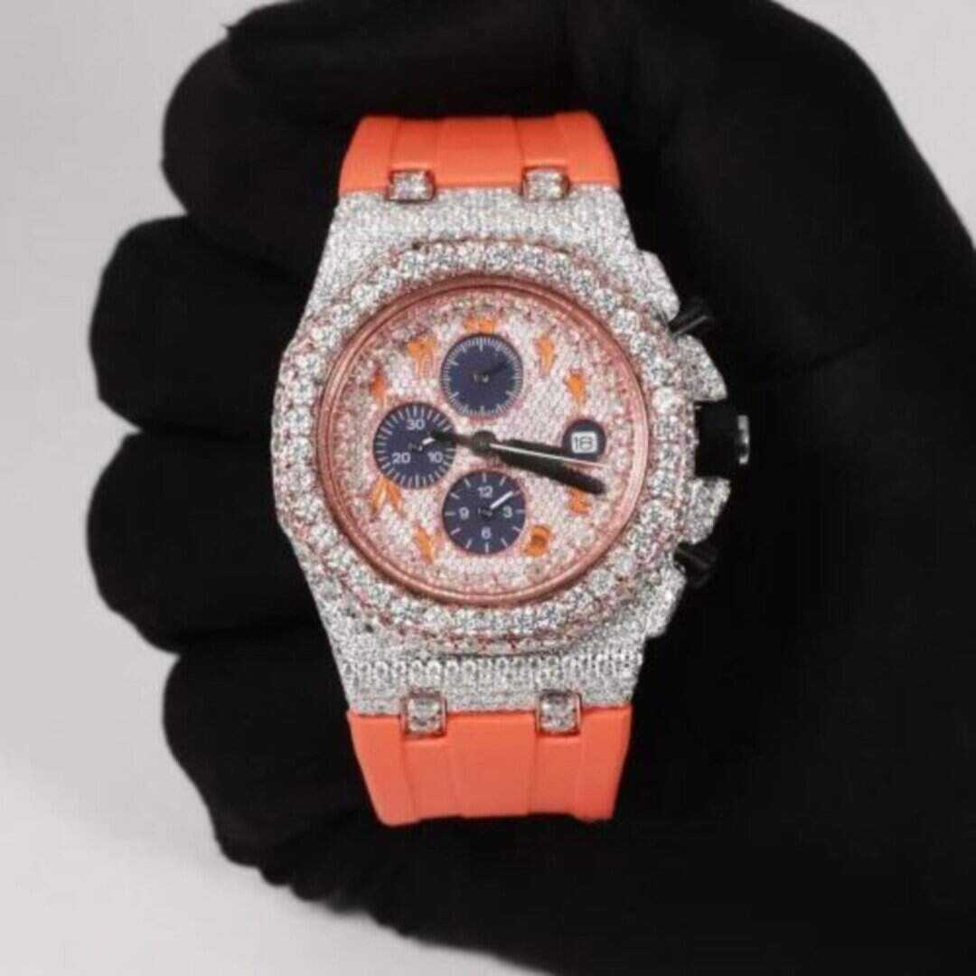 Moissanite Iced Out Silicone Watch – Stylish & Comfortable - Image 5