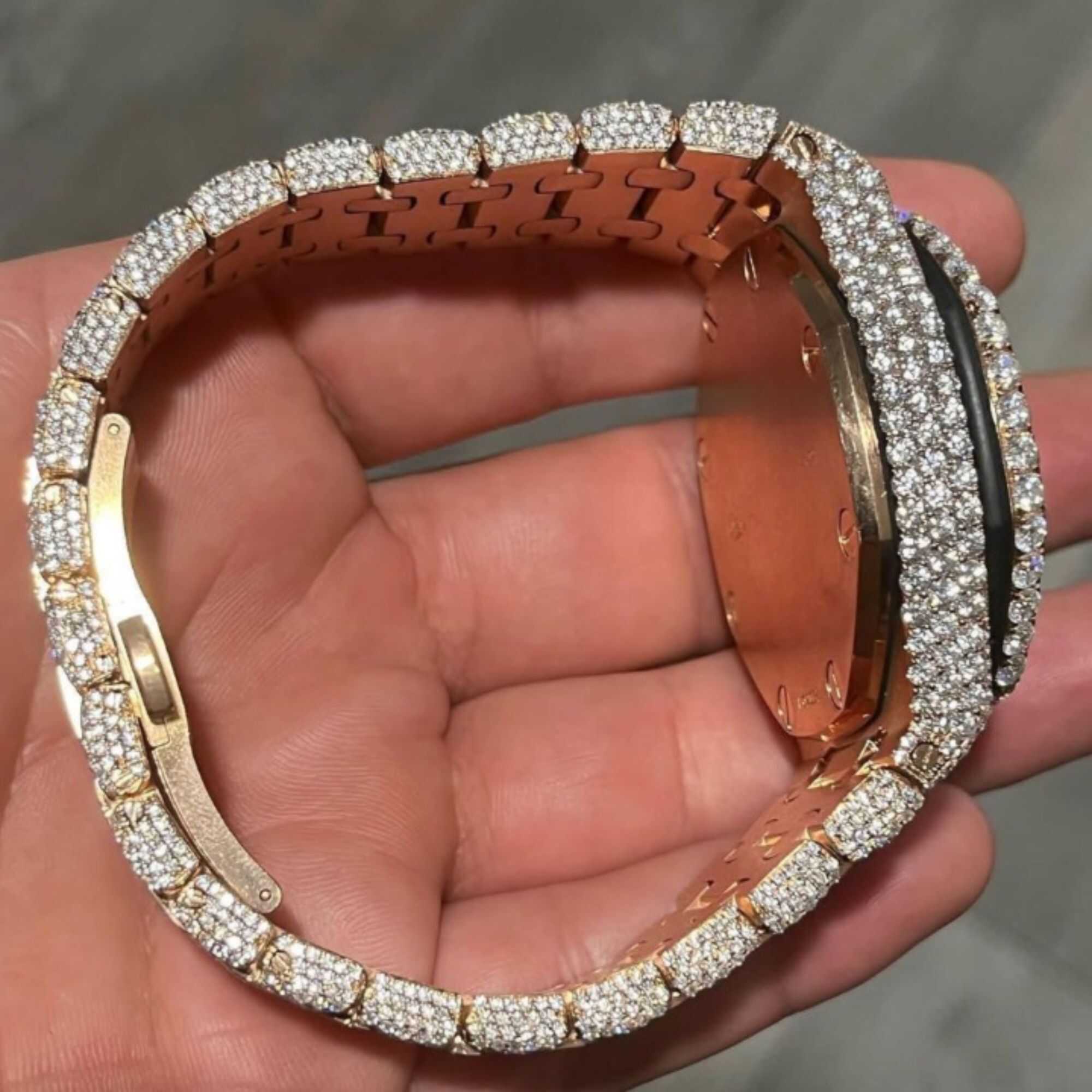 Luxury Iced Out Moissanite Watches for Men & Women - Image 3