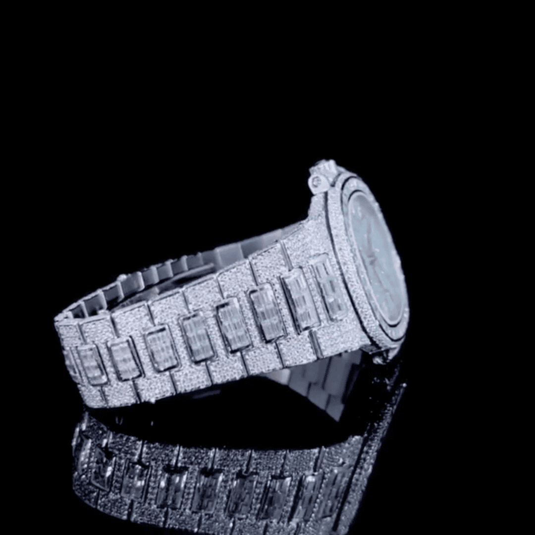 Premium Moissanite VVS Chronograph Watch with Style - Image 4