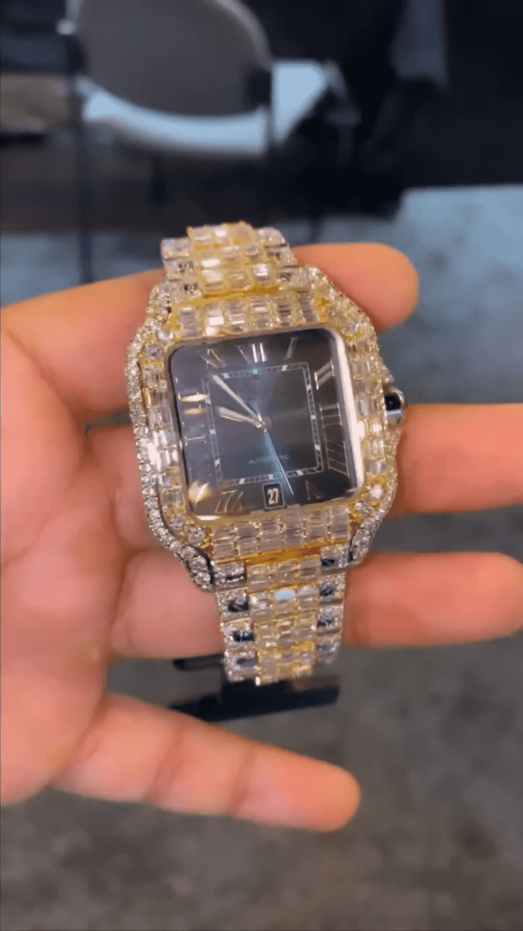 Luxury Moissanite Diamond Watch for Men and Women - Image 3
