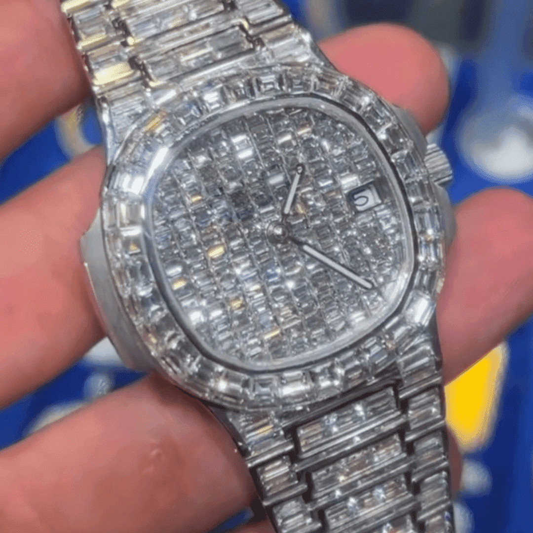 Unisex Iced-Out Moissanite Watch