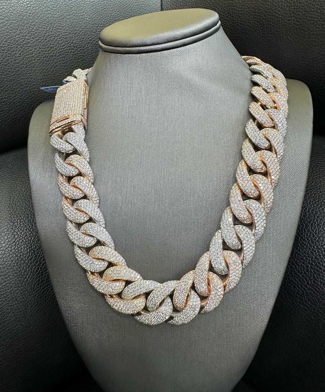 22mm Mens Moissanite Cuban Link Chain