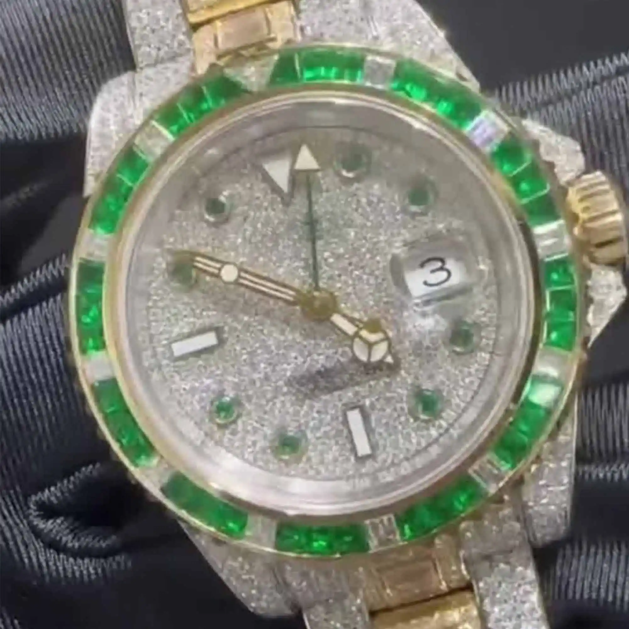 Classic Diamond & VVS Moissanite Watch