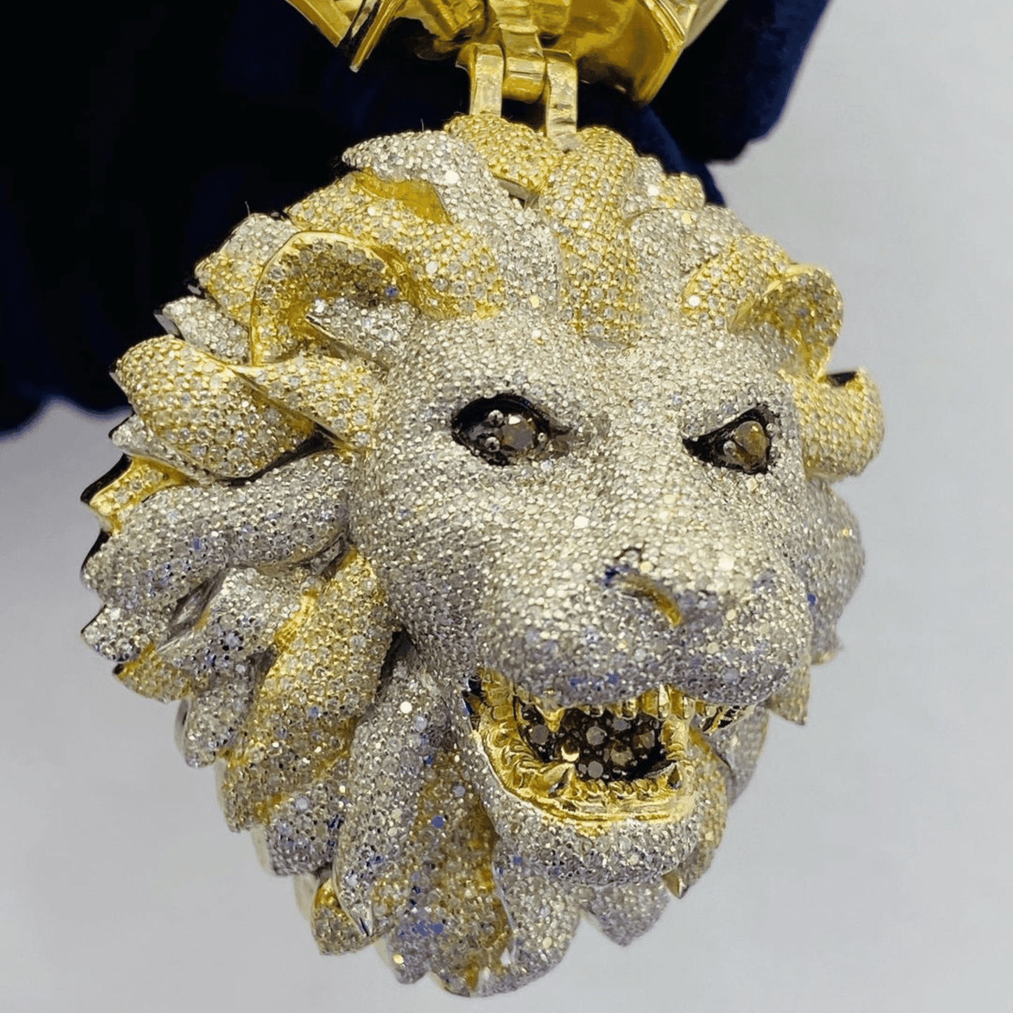 Iced Out Cuban Style Pendant 925 Silver VVS Moissanite - Image 5