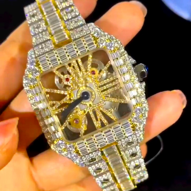 Moissanite Diamond Watch Luxury & Sparkle Timepiece - Image 4