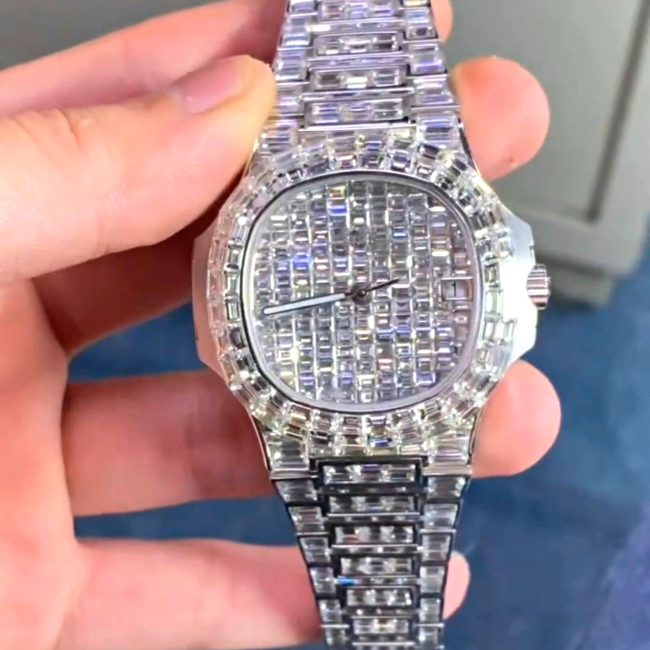 Men's Iced Out Watch 44mm | Luxury & Style in Every Tick - Image 4