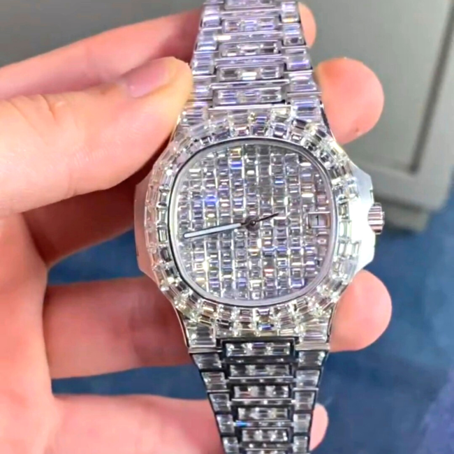 Men's Iced Out Watch 44mm | Luxury & Style in Every Tick - Image 3