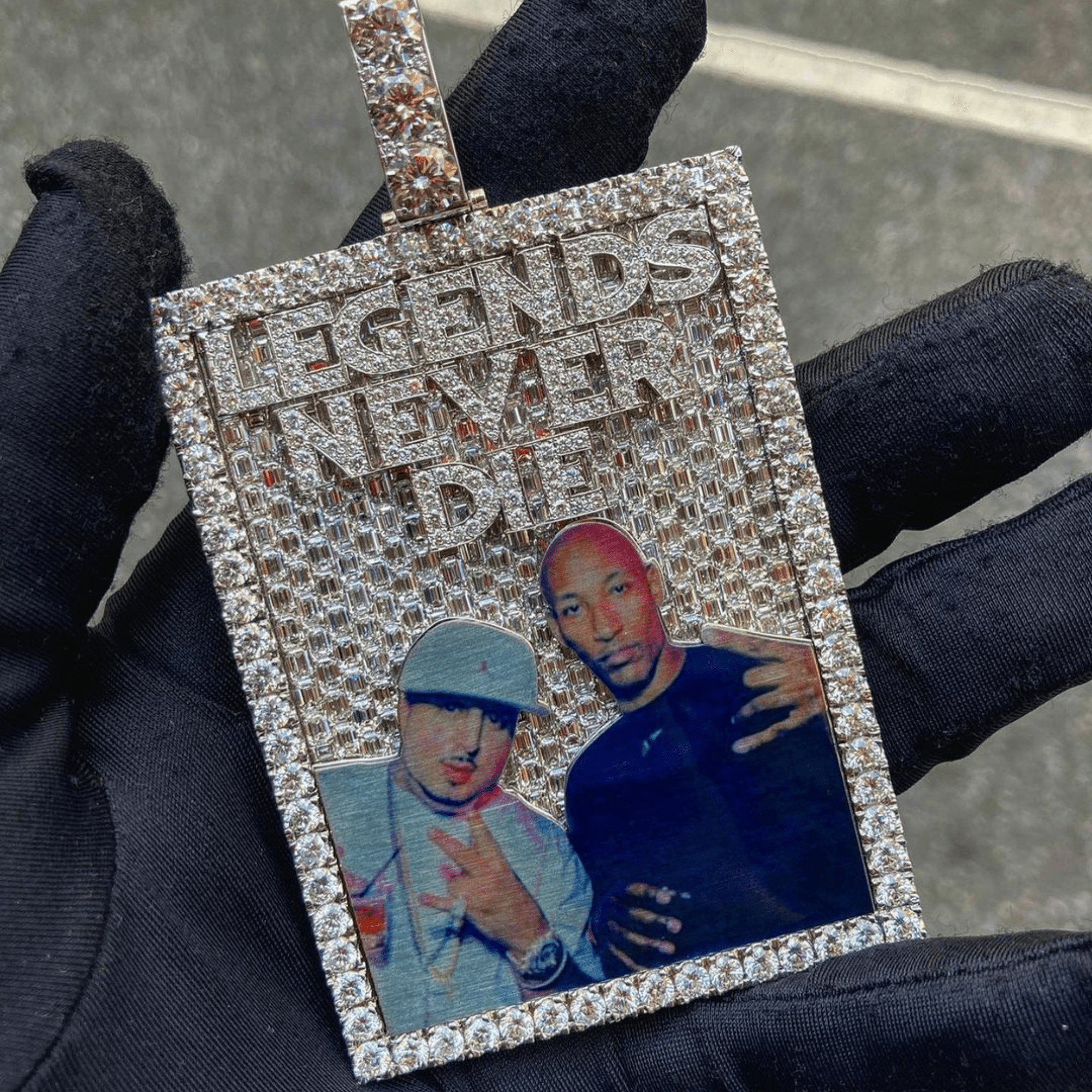 925 Silver Iced Out Pendants, Adorned With VVS Moissanite Custom Name Pendant