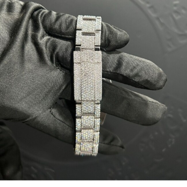 Women’s Moissanite Watches with Rose Gold Finish - Image 3